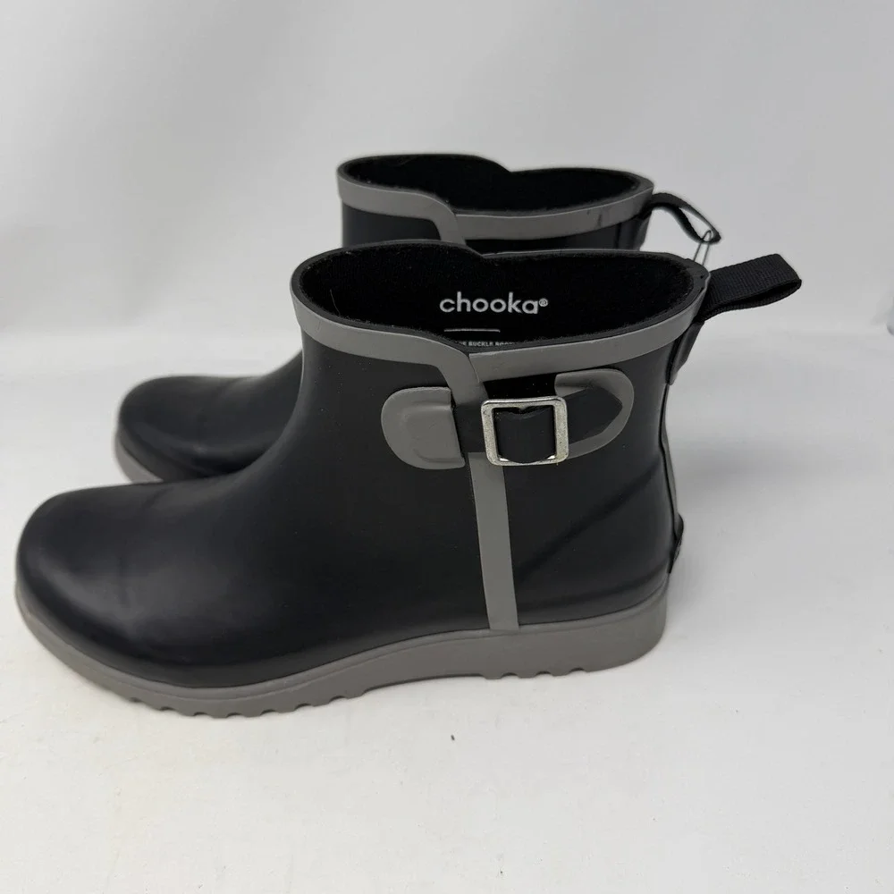 Chooka Montlake Buckle Bootie Womens 8 Black Excellent Waterproof Rain Boots